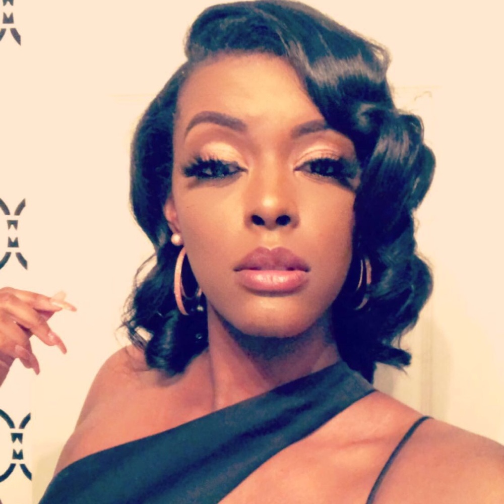 Meet your Posher, Kambria